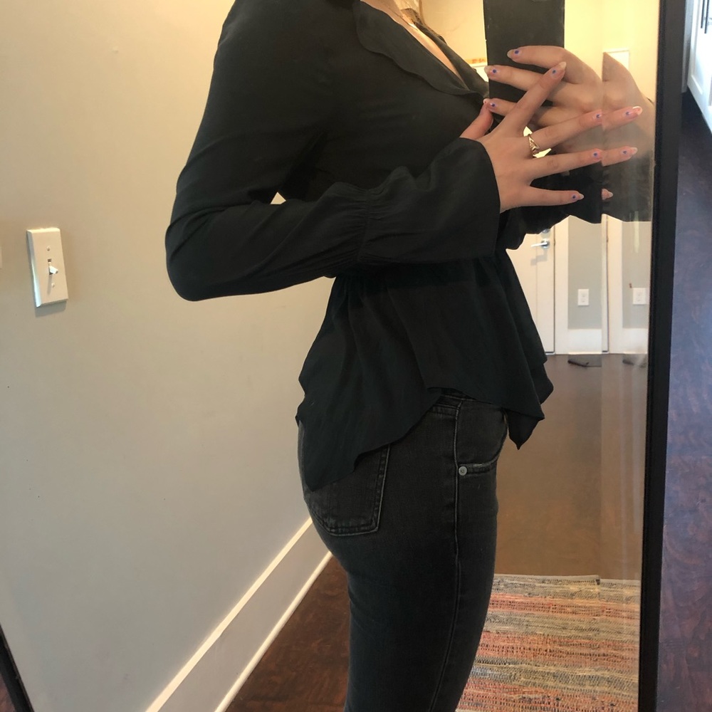 Wrapped Blouse - Picture 11 of 11